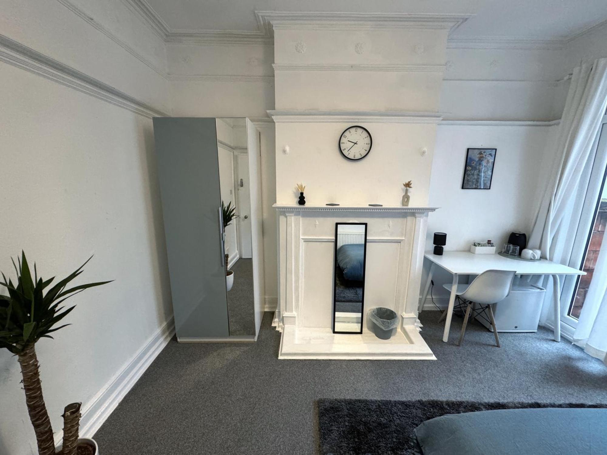 Cosy Double Rooms A Stones Throw From Wembley Stadium Лондон Экстерьер фото