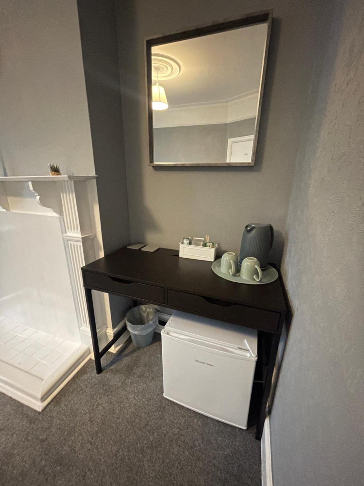 Cosy Double Rooms A Stones Throw From Wembley Stadium Лондон Экстерьер фото